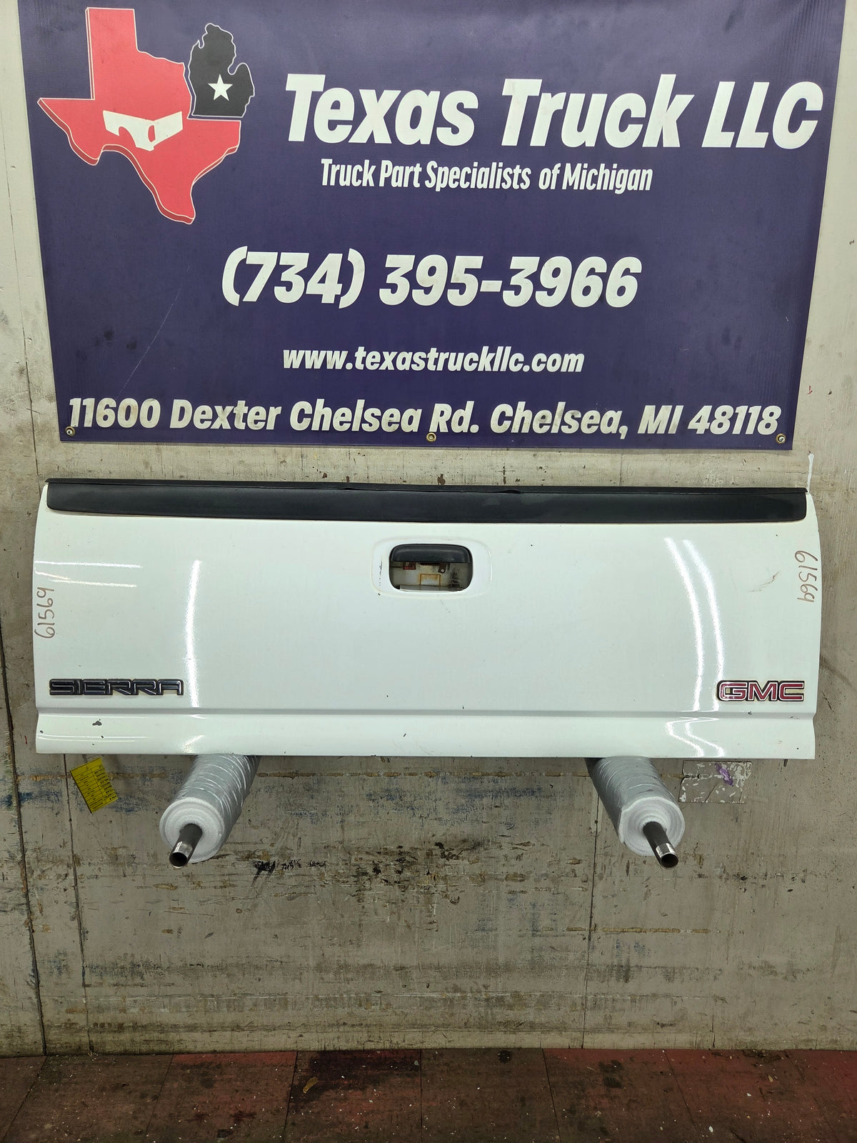 1999-2007 Chevrolet Silverado / GMC Sierra 1500 2500 3500 Tailgate