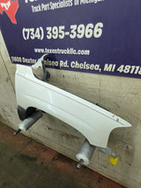 1999-2006 GMC Sierra / Yukon 1500 2500 3500 HD Passenger Side Front Fender