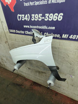 1999-2006 GMC Sierra / Yukon 1500 2500 3500 HD Driver Front Fender