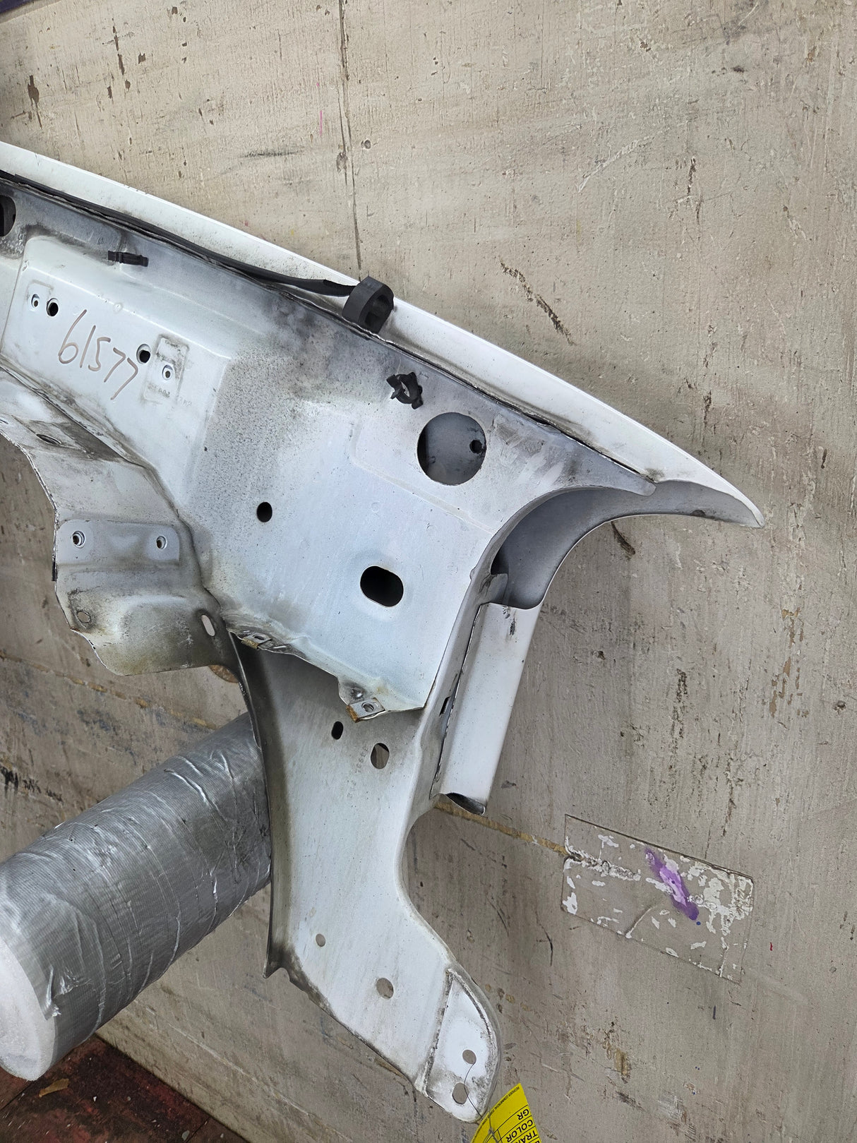 1999-2006 GMC Sierra / Yukon 1500 2500 3500 HD Driver Front Fender