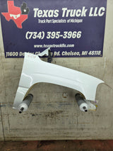 1999-2006 GMC Sierra / Yukon 1500 2500 3500 HD Passenger Side Front Fender