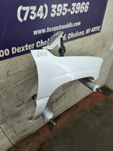 1999-2006 GMC Sierra / Yukon 1500 2500 3500 HD Passenger Side Front Fender