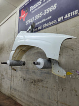 1999-2006 GMC Sierra / Yukon 1500 2500 3500 HD Passenger Side Front Fender