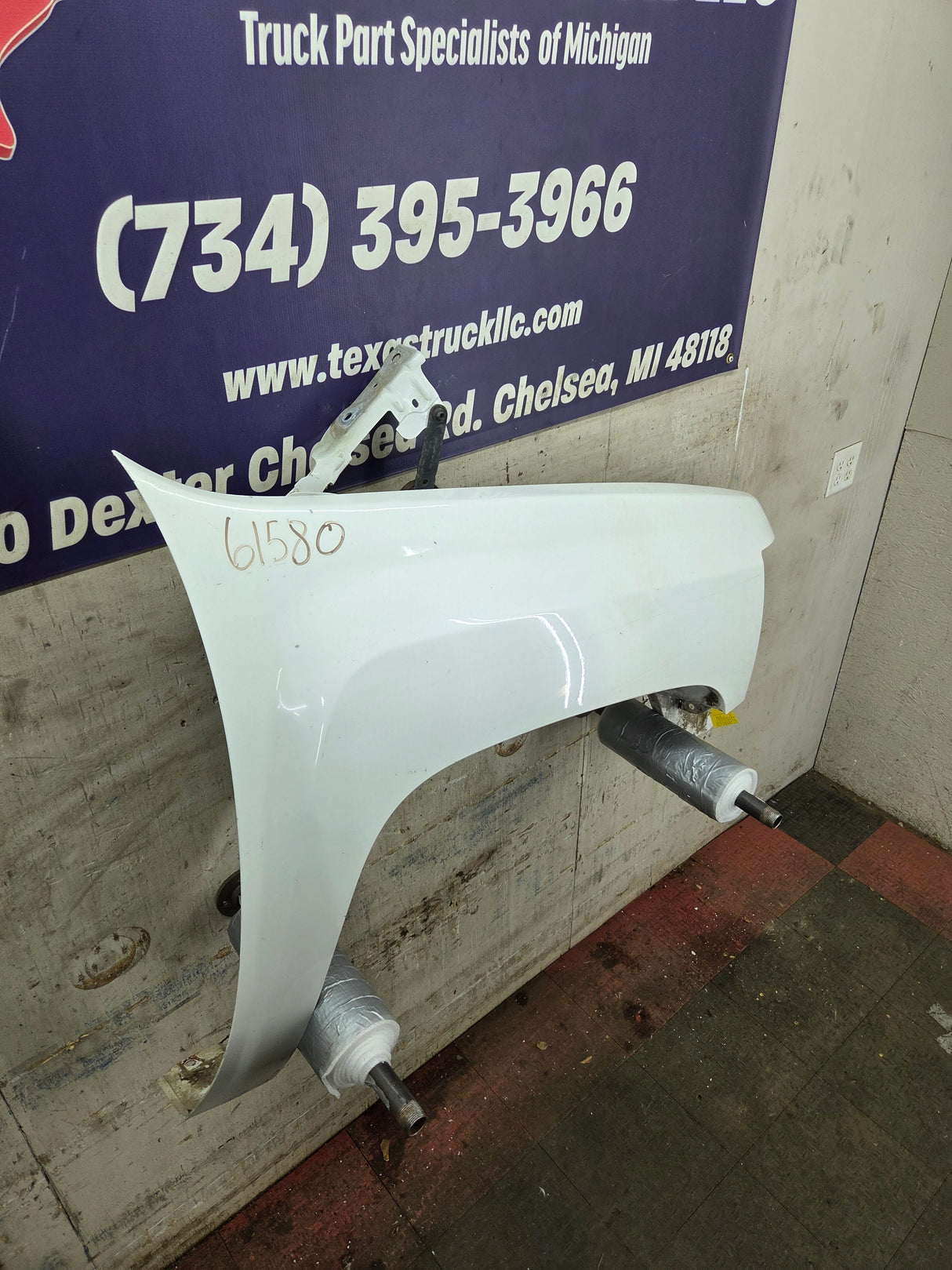 2007-2013 Chevrolet Silverado Passenger Side Front RH Fender 1500 2500 3500 HD