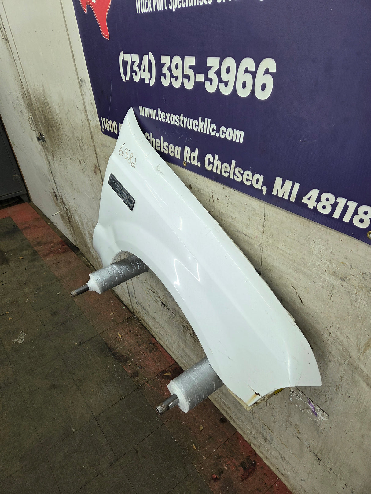 1999-2007 Ford Super Duty RH Passenger Side Front Fender F250 F350 F450 F550 Excursion