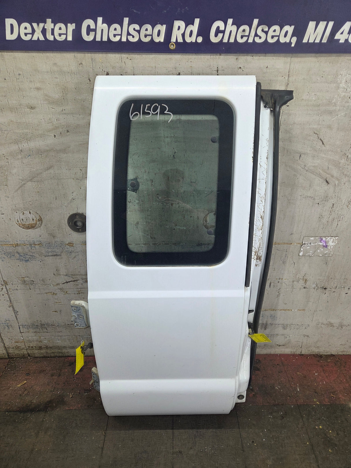 1999-2007 Ford Super Duty F250 F350 F450 F550 RH Extended Cab Passenger Rear Door