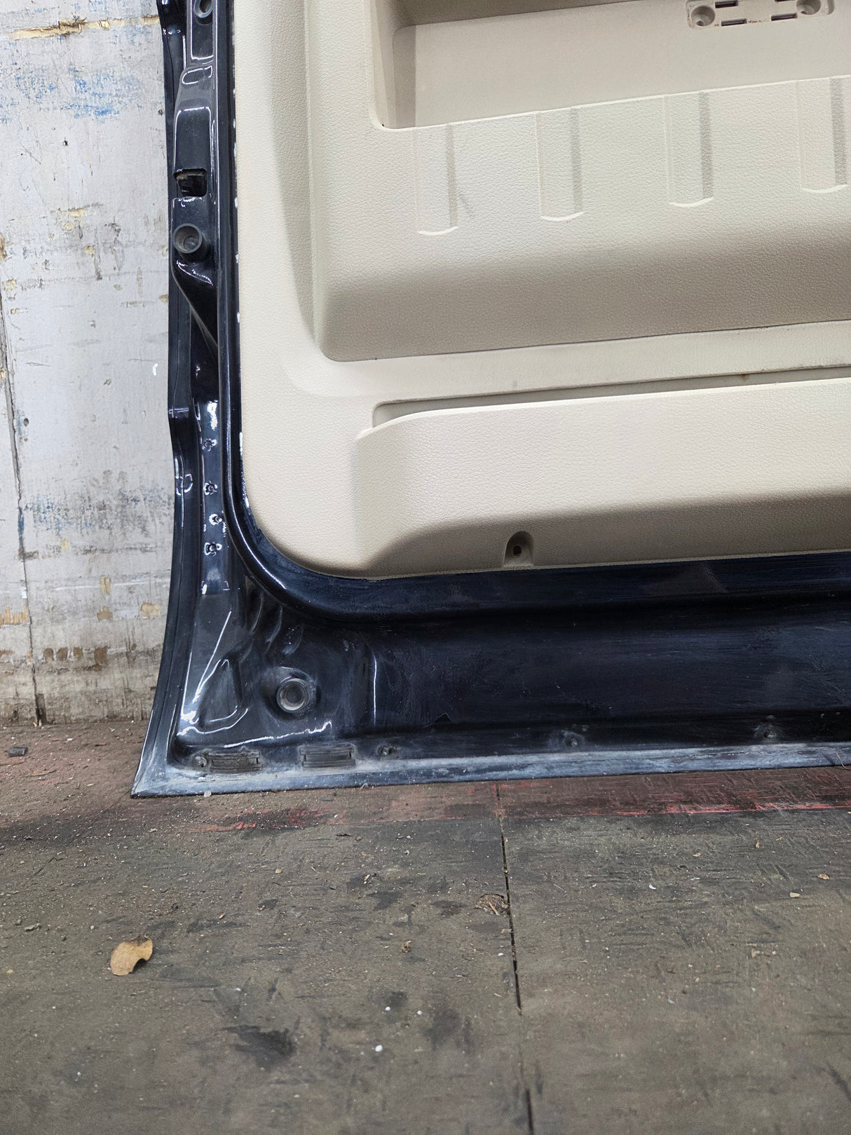 2008-2011 Ford Super Duty / Excursion Front Drivers LH Door F250 F350 F450 F550