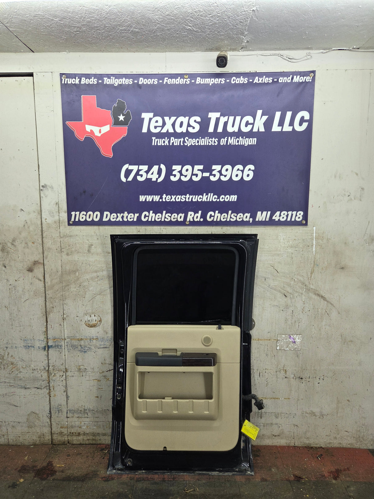 2008-2011 Ford Super Duty Driver Side Rear Door LH Crew Cab F250 F350 F450 F550