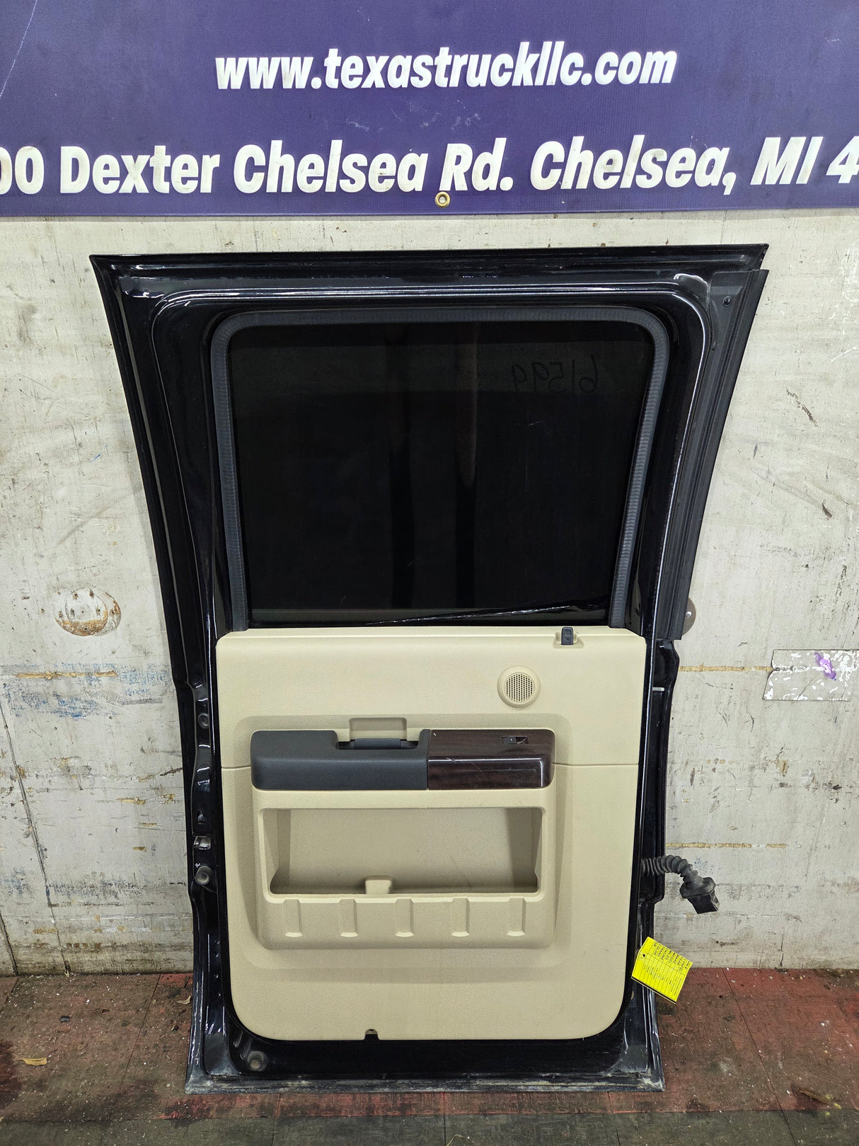 2008-2011 Ford Super Duty Driver Side Rear Door LH Crew Cab F250 F350 F450 F550