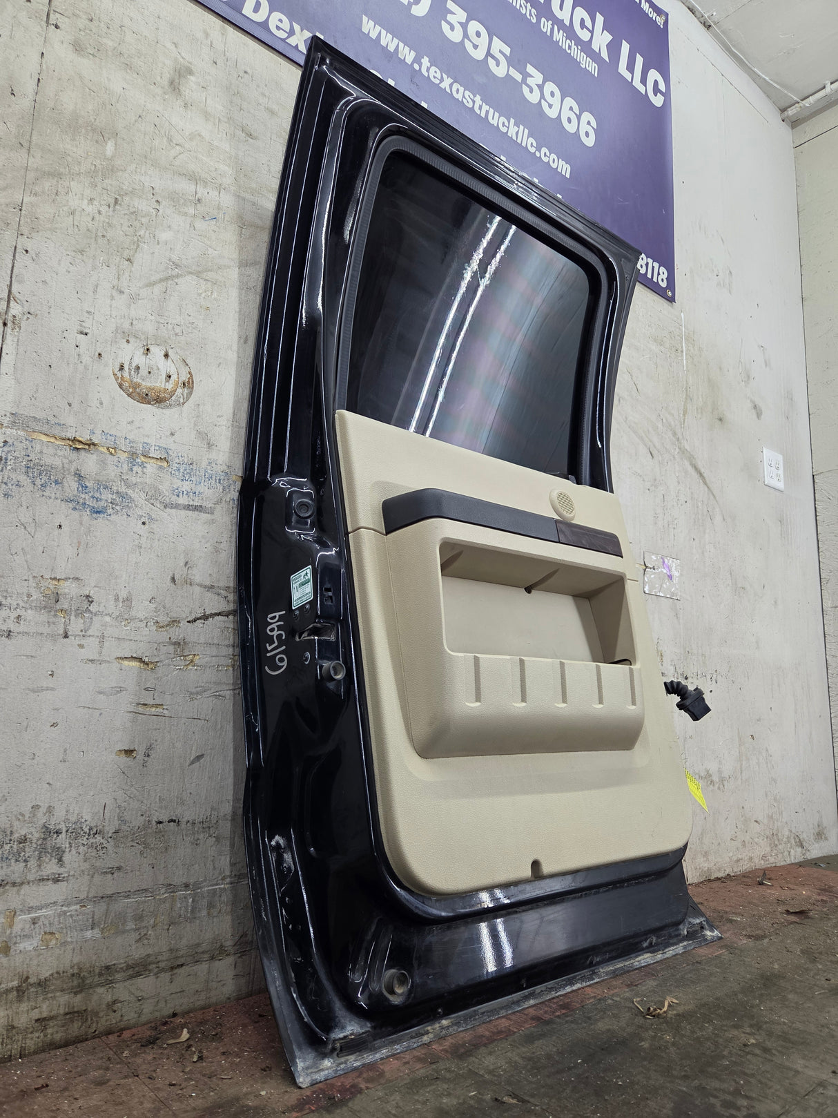 2008-2011 Ford Super Duty Driver Side Rear Door LH Crew Cab F250 F350 F450 F550