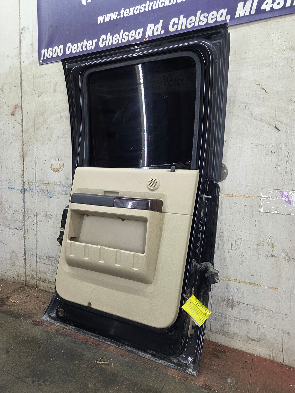2008-2011 Ford Super Duty Driver Side Rear Door LH Crew Cab F250 F350 F450 F550