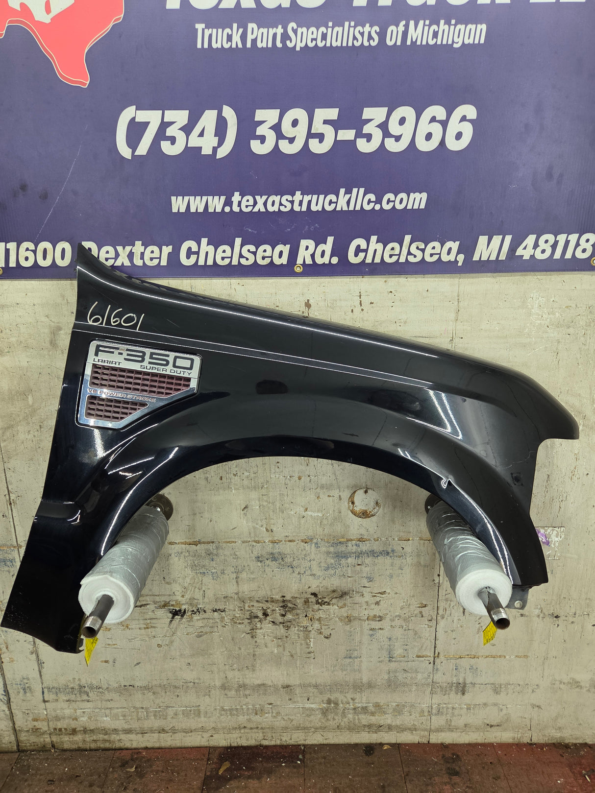 2008-2010 Ford Super Duty F250 F350 RH Passenger Side Fender