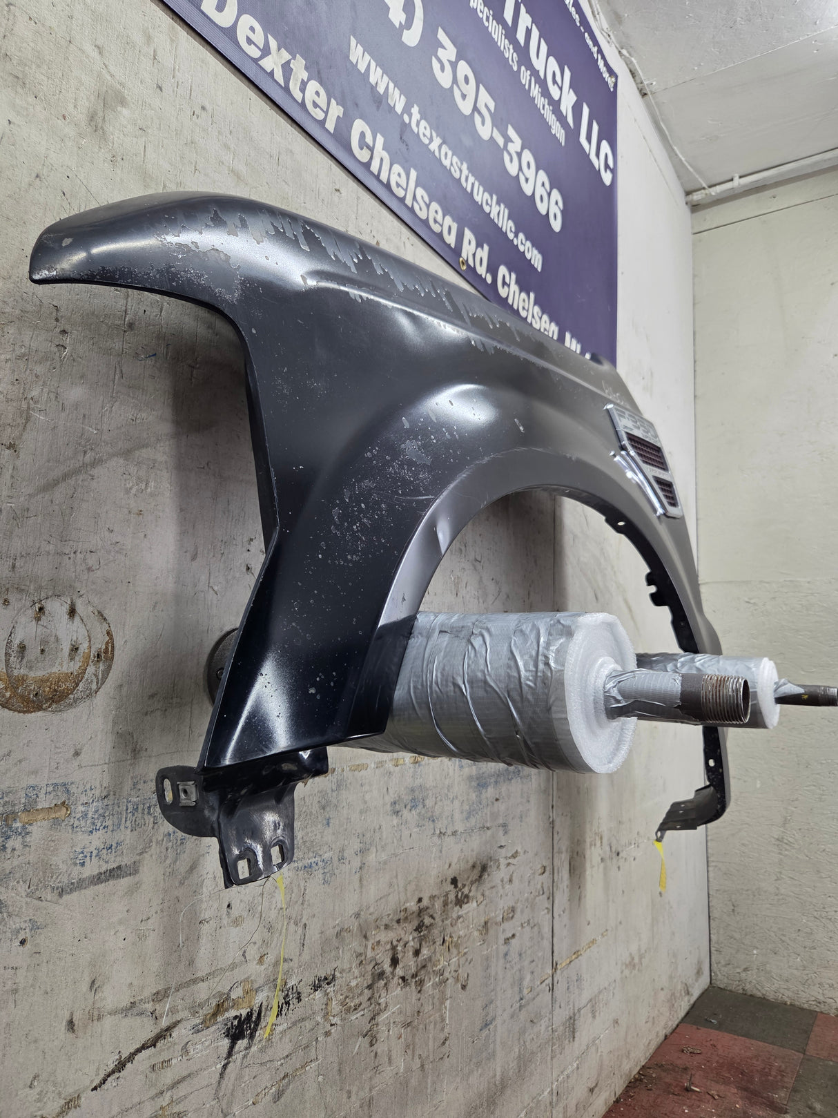 2008-2010 Ford Super Duty F250 F350 LH Driver Side Fender
