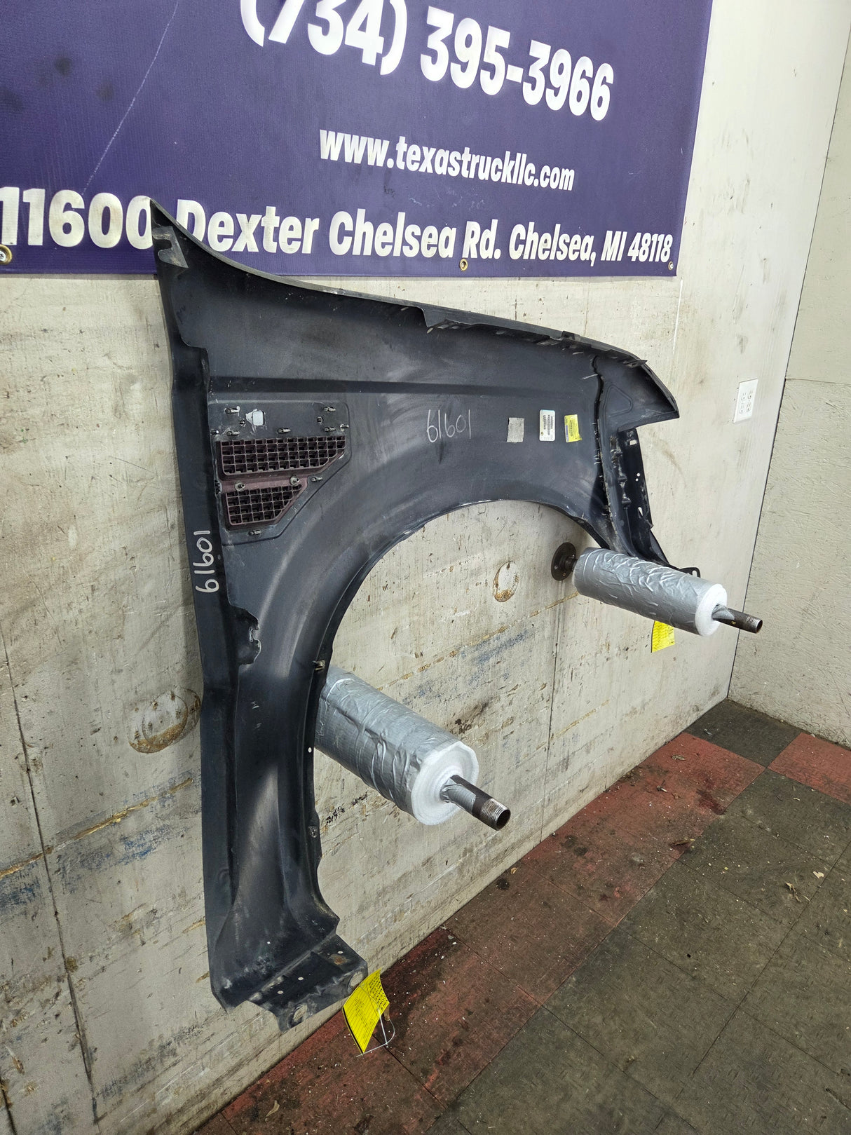 2008-2010 Ford Super Duty F250 F350 LH Driver Side Fender