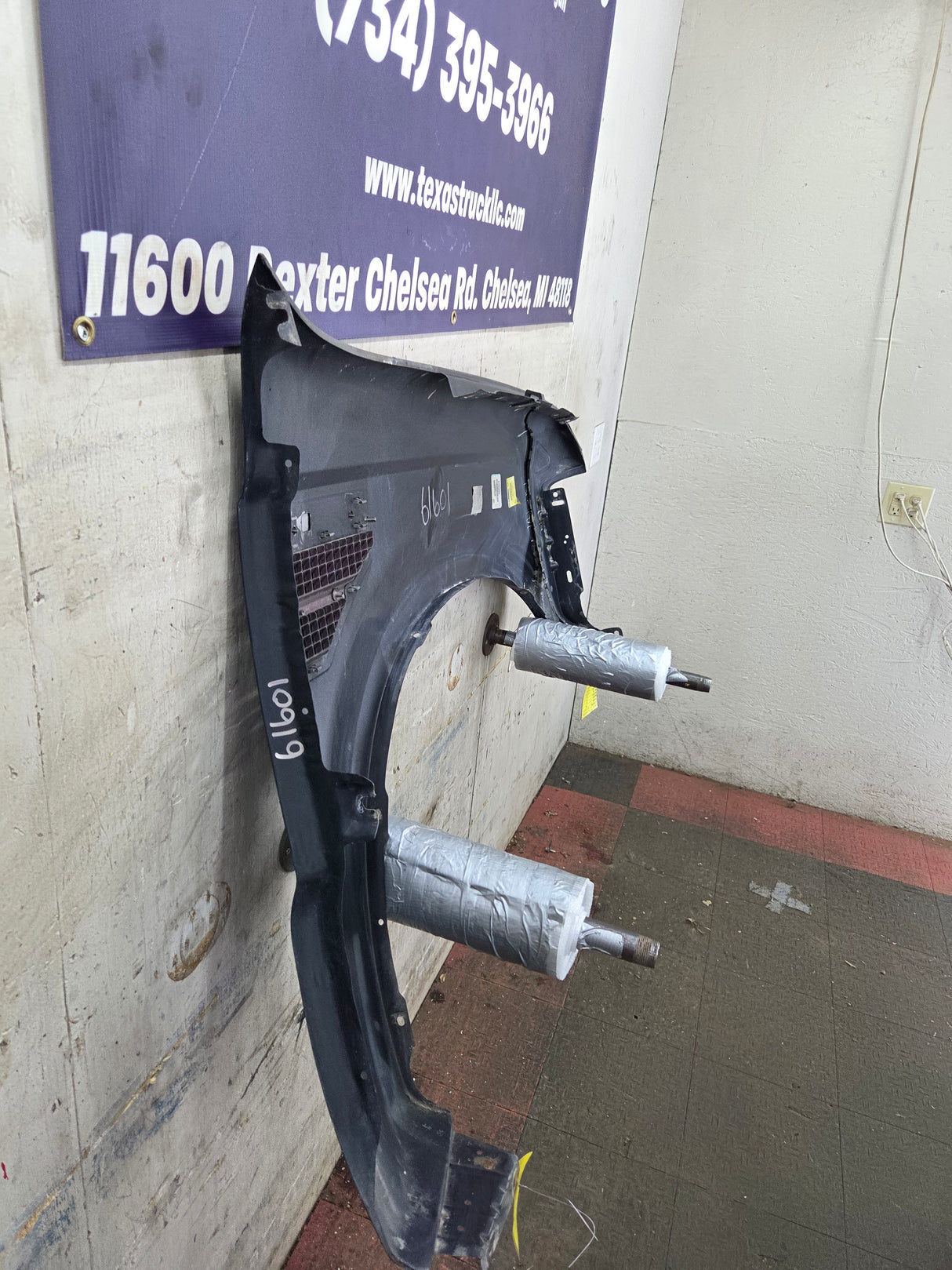 2008-2010 Ford Super Duty F250 F350 LH Driver Side Fender