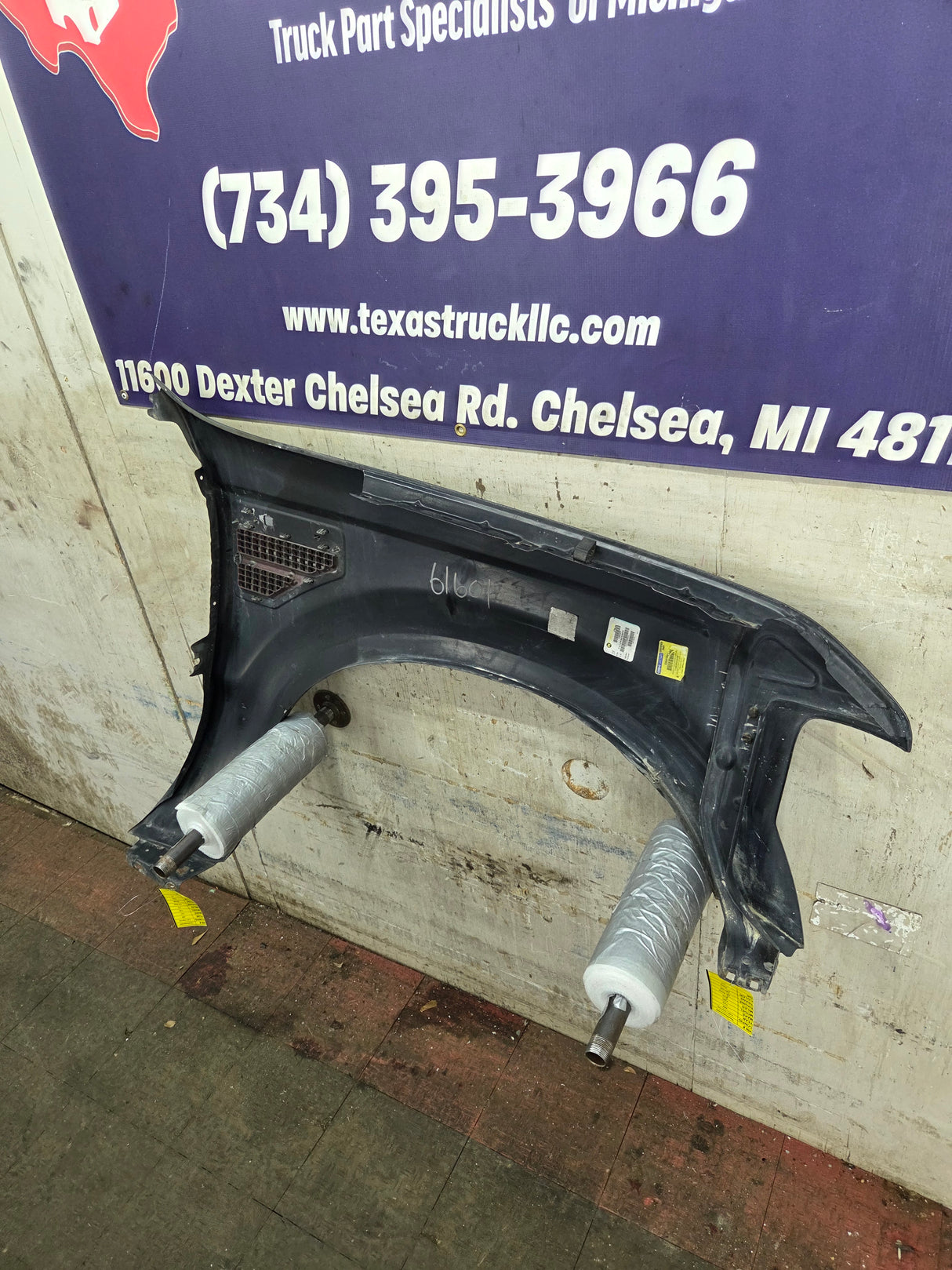 2008-2010 Ford Super Duty F250 F350 LH Driver Side Fender