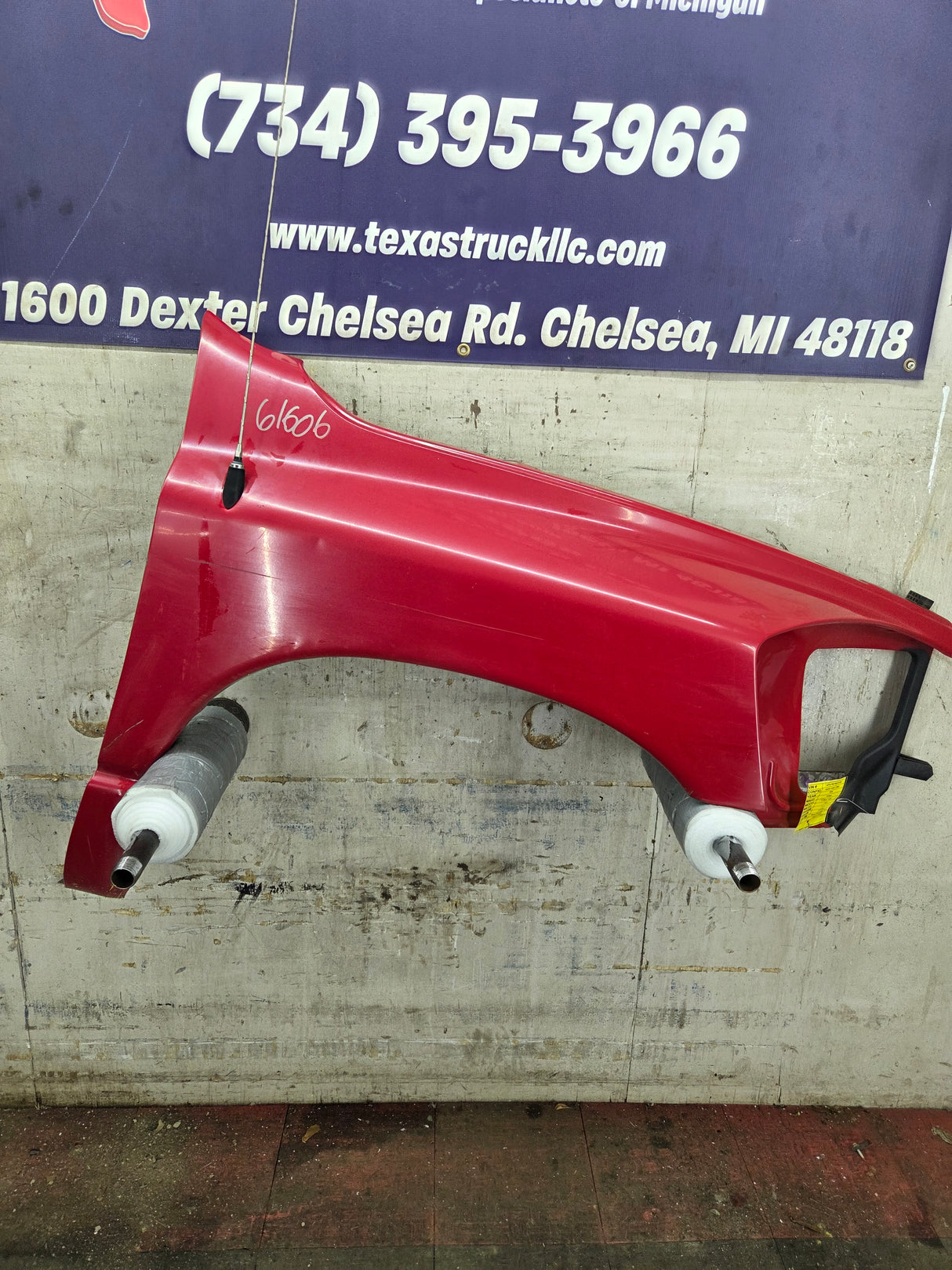 2006-2008 Dodge Ram 3rd Gen 1500 2500 3500 RH Passenger Side Fender