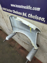 1996-2002 Chevrolet / GMC Express Savana 1500 2500 3500 Left Hand Driver Side Front Fender
