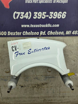 1996-2002 Chevrolet / GMC Express Savana 1500 2500 3500 Right Hand Passenger Side Front Fender