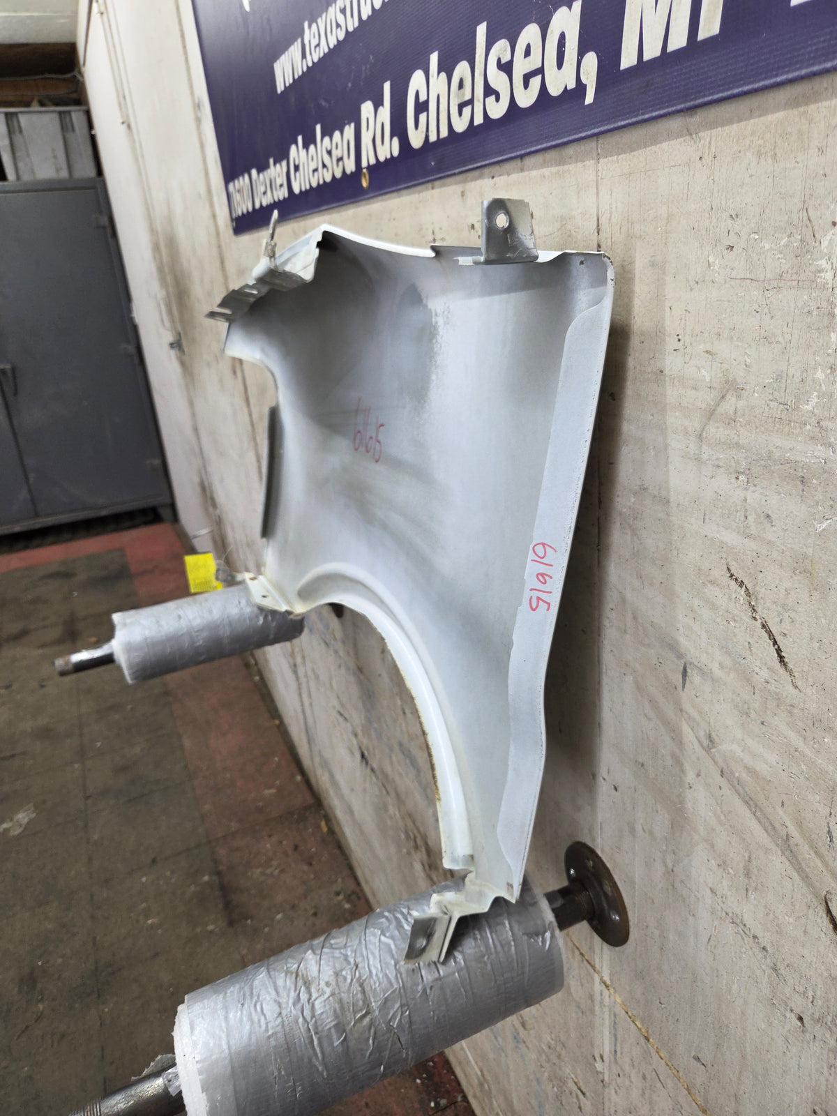 2003-2026 Chevrolet / GMC Express Savana 1500 2500 3500 Right Hand Passenger Side Front Fender
