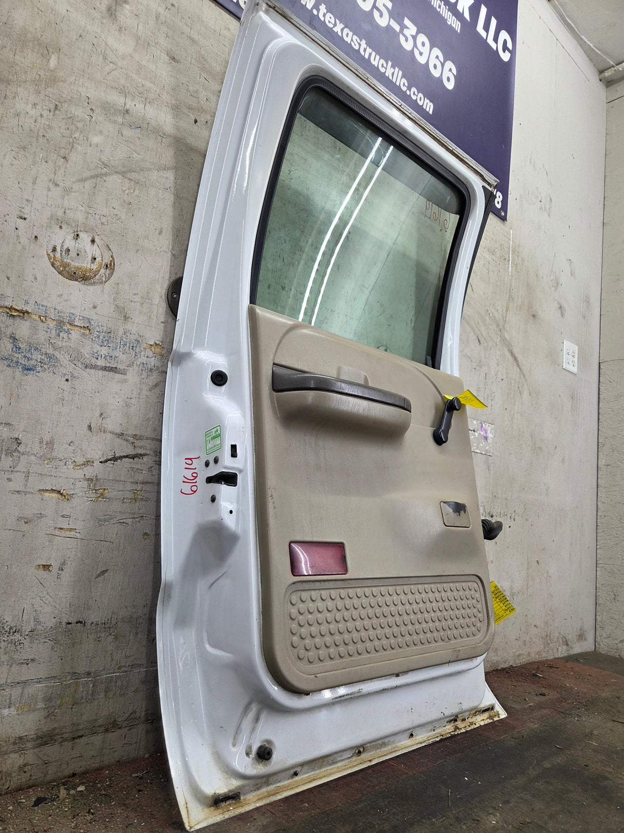 1999-2011 Ford Super Duty LH Driver Side Rear Crew Cab Door F250 F350 F450 F550