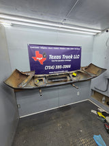 1999-2004 Ford Super Duty F250 F350 F450 F550 Excursion Front Bumper