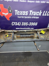 1999-2004 Ford Super Duty F250 F350 F450 F550 Excursion Front Bumper