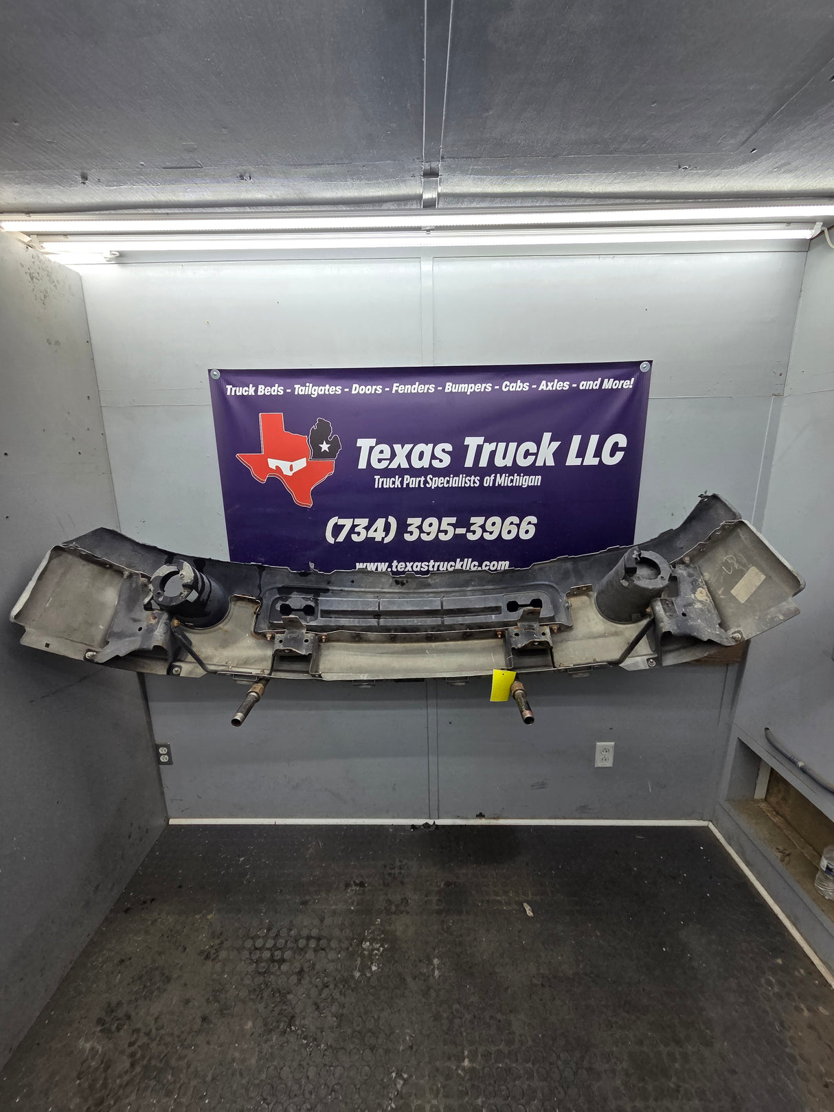 2007-2008 GMC Sierra 1500 Front Bumper