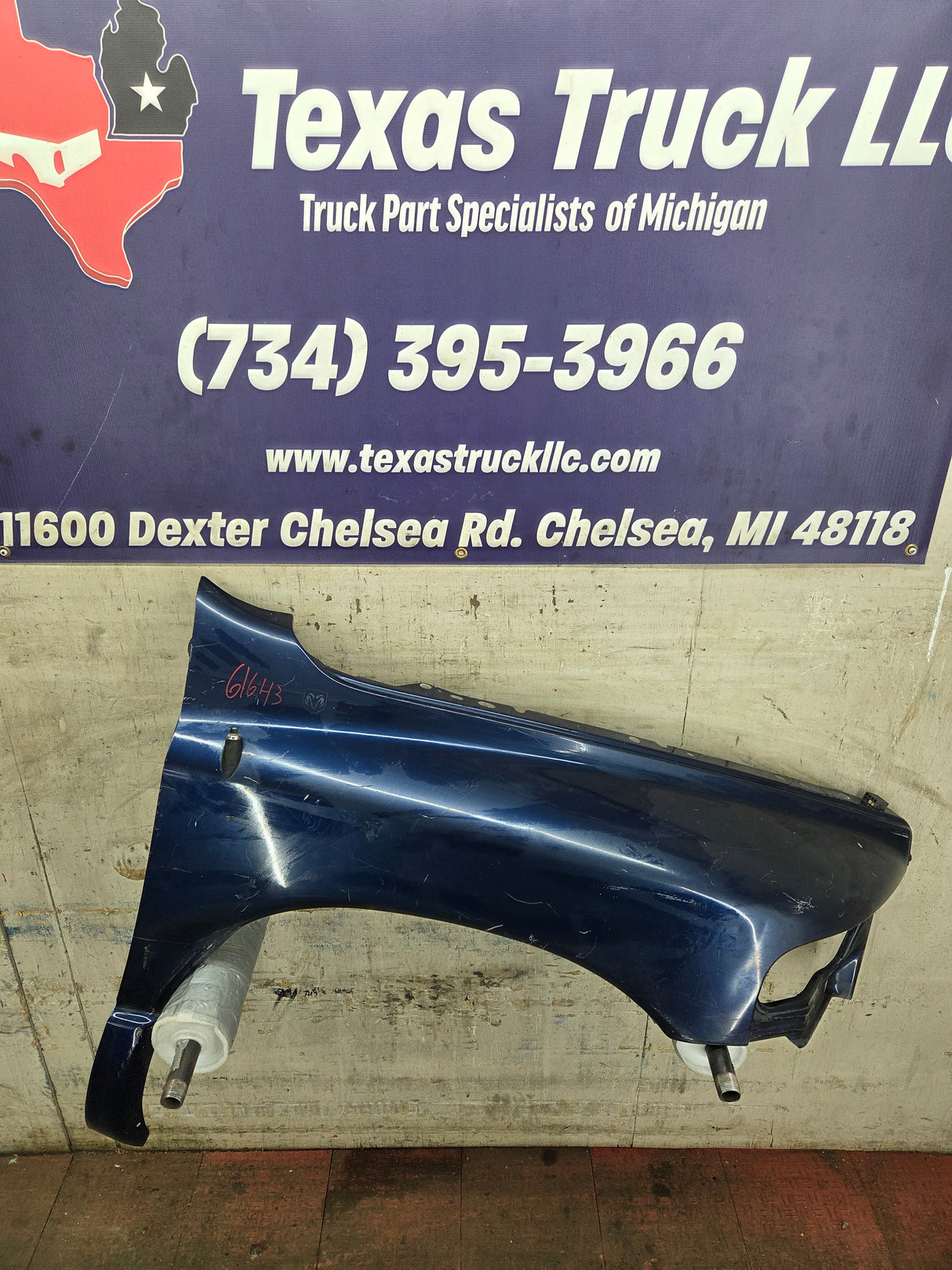 2003-2005 Dodge Ram 3rd Gen 1500 2500 3500 RH Passenger Side Fender
