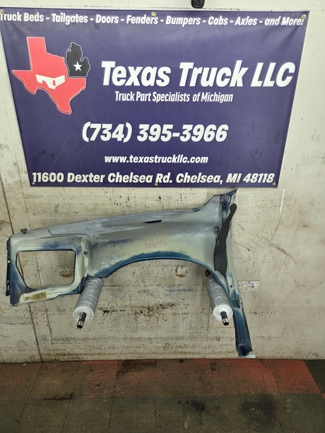 2003-2005 Dodge Ram 3rd Gen 1500 2500 3500 RH Passenger Side Fender