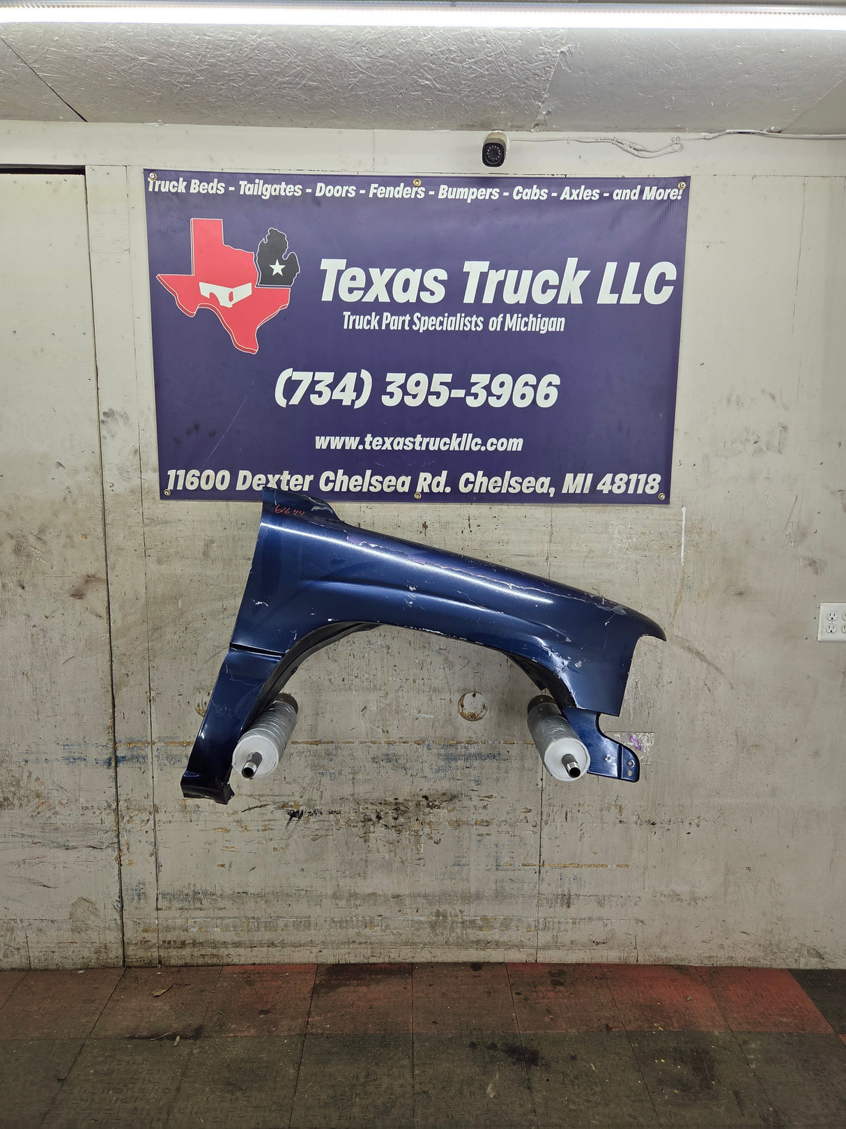 1999-2002 Chevrolet Silverado / Tahoe / Suburban 1500 2500 3500 HD Passenger Front Fender