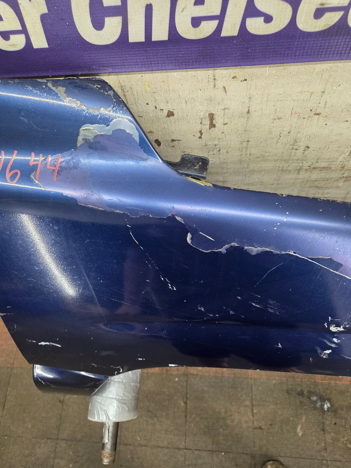 1999-2002 Chevrolet Silverado / Tahoe / Suburban 1500 2500 3500 HD Passenger Front Fender