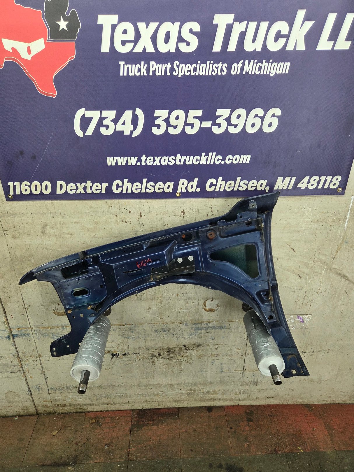 1999-2002 Chevrolet Silverado / Tahoe / Suburban 1500 2500 3500 HD Passenger Front Fender