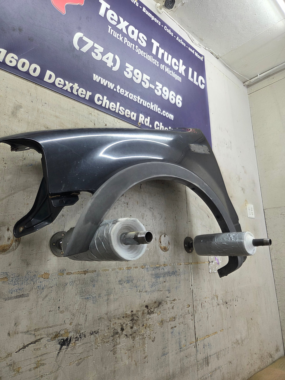 2004-2008 Ford F150 LH Driver Side Front Fender