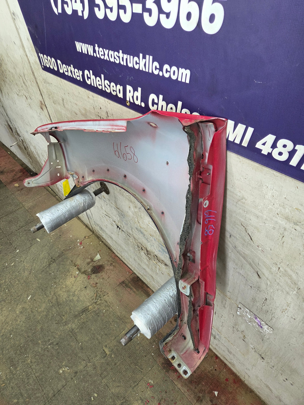 2004-2008 Ford F150 RH Passenger Side Front Fender