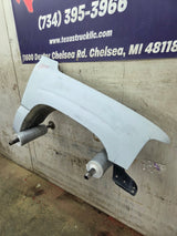 1999-2002 Chevrolet Silverado / Tahoe / Suburban 1500 2500 3500 HD Passenger Front Fender