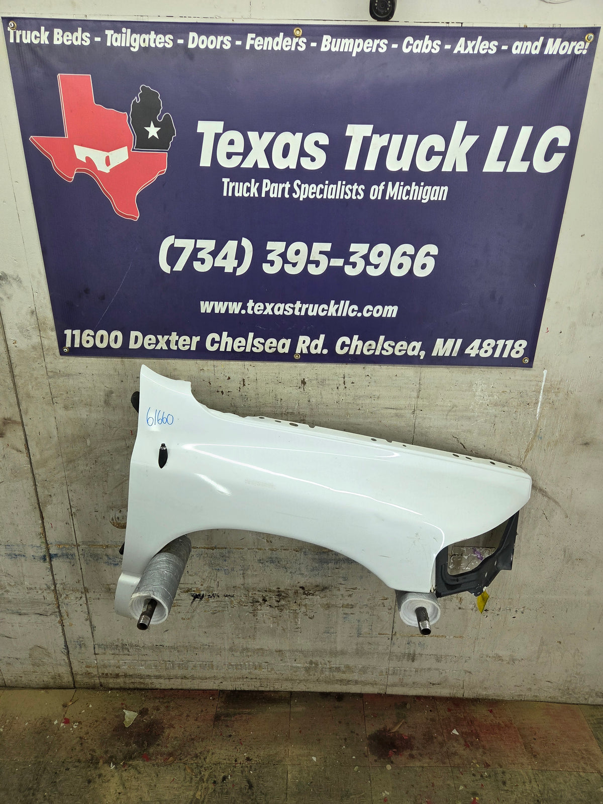 2003-2005 Dodge Ram 3rd Gen 1500 2500 3500 RH Passenger Side Fender