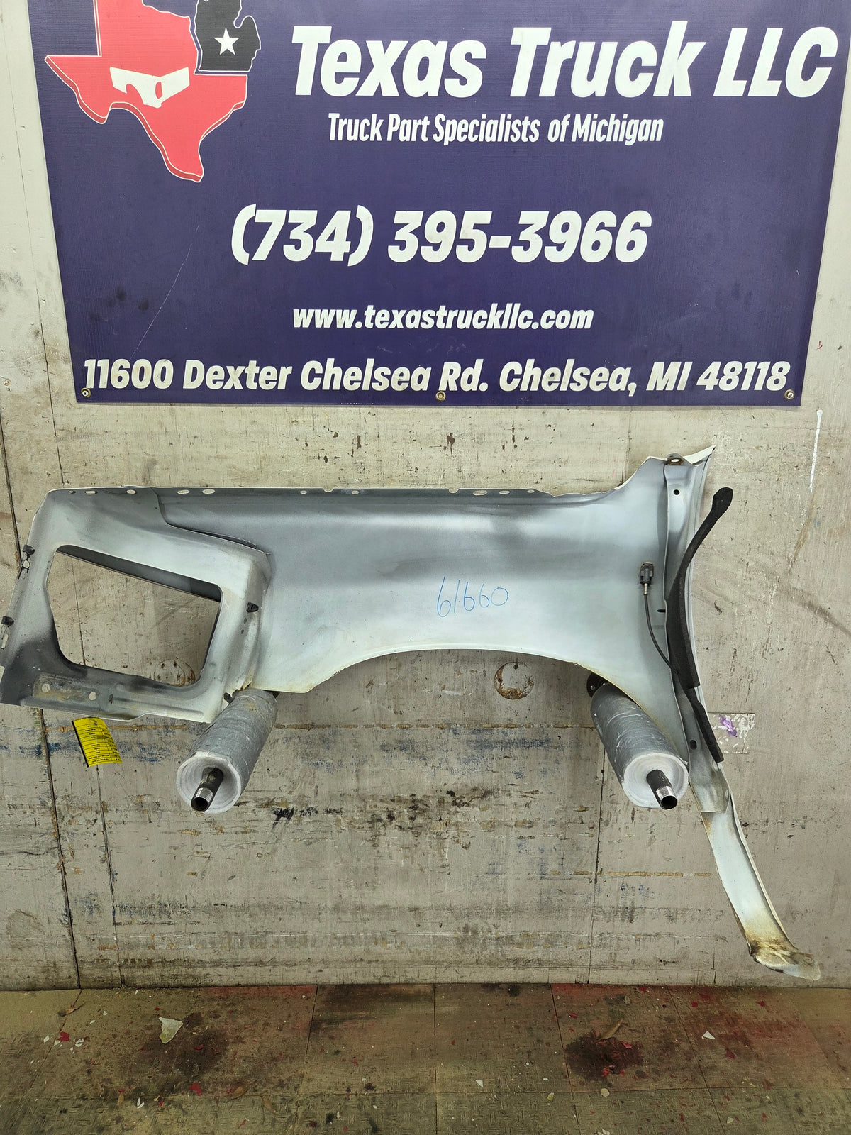 2003-2005 Dodge Ram 3rd Gen 1500 2500 3500 RH Passenger Side Fender