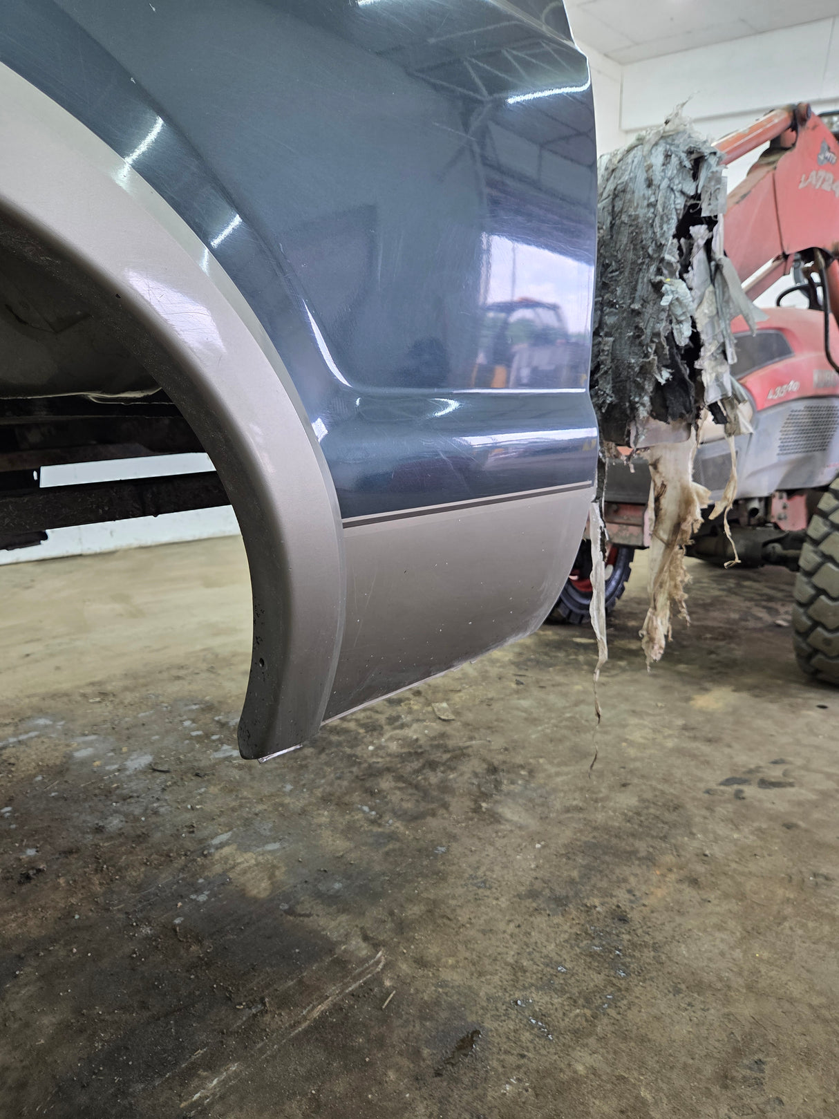 1999-2010 Ford Super Duty F250 F350 6' 9" Short Truck Bed