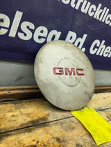 1999-2005 GMC Sierra Yukon Safari Center Cap Hub Cap 15040220