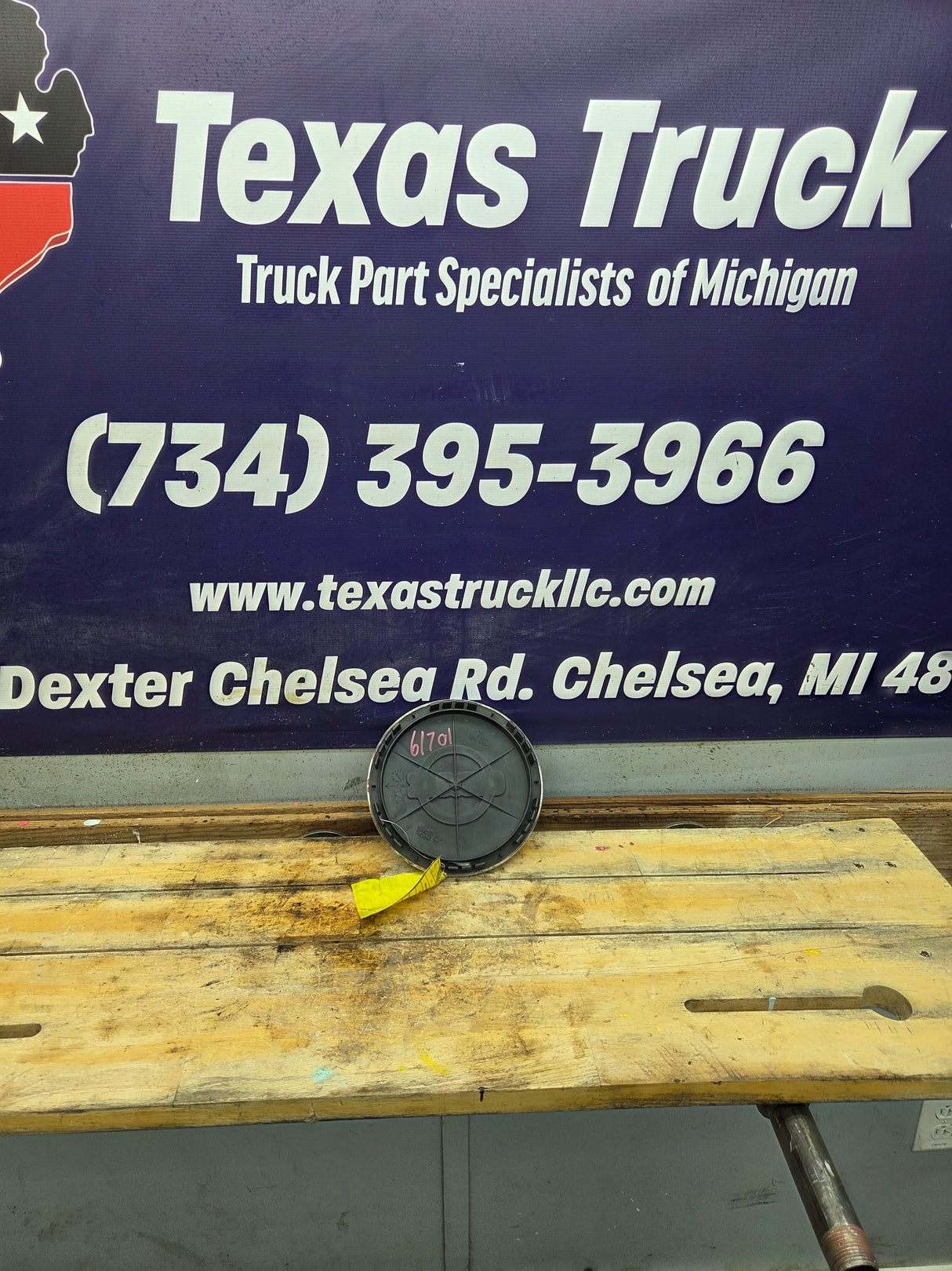 1999-2005 GMC Sierra Yukon Safari Center Cap Hub Cap 15040220