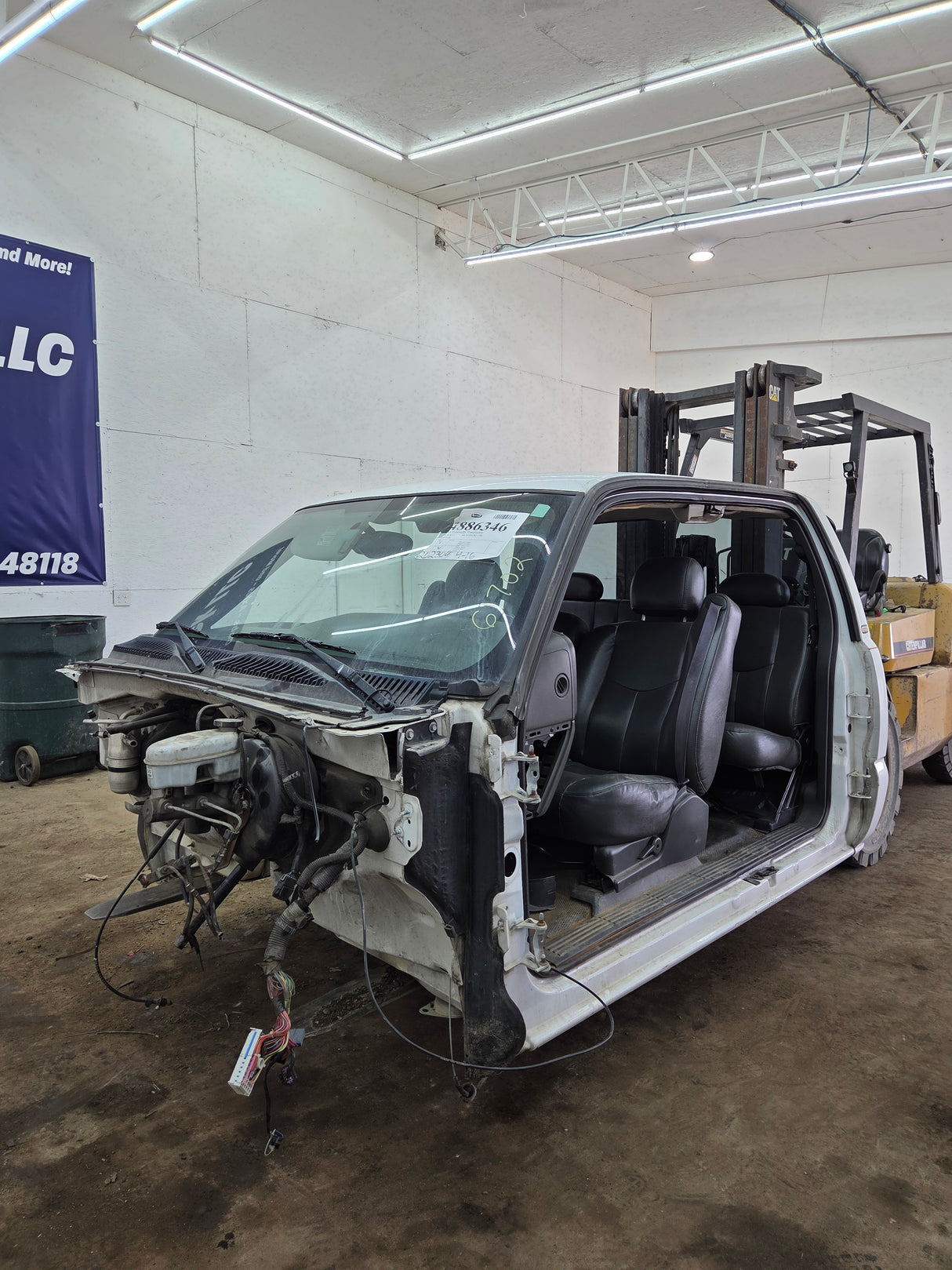 1999-2007 Chevrolet Silverado / GMC Sierra 1500 2500 HD 3500HD Extended Cab Body