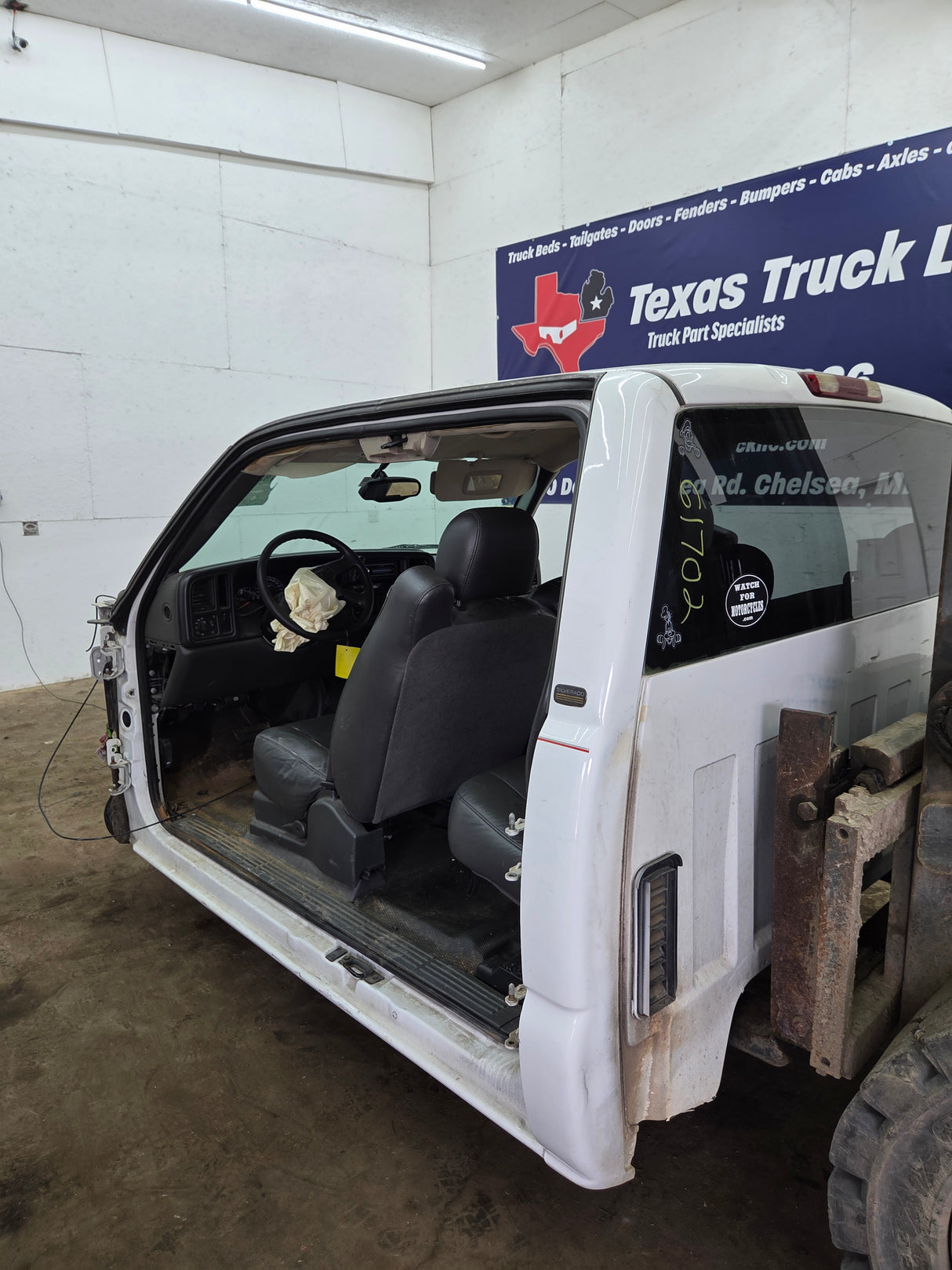 1999-2007 Chevrolet Silverado / GMC Sierra 1500 2500 HD 3500HD Extended Cab Body