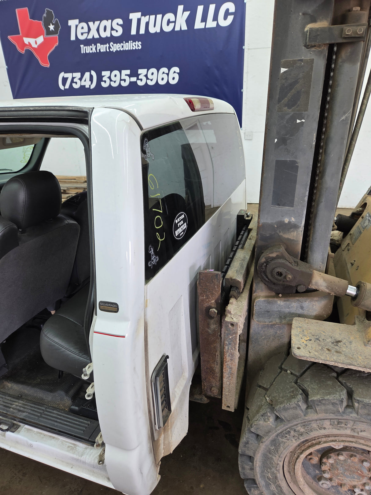 1999-2007 Chevrolet Silverado / GMC Sierra 1500 2500 HD 3500HD Extended Cab Body