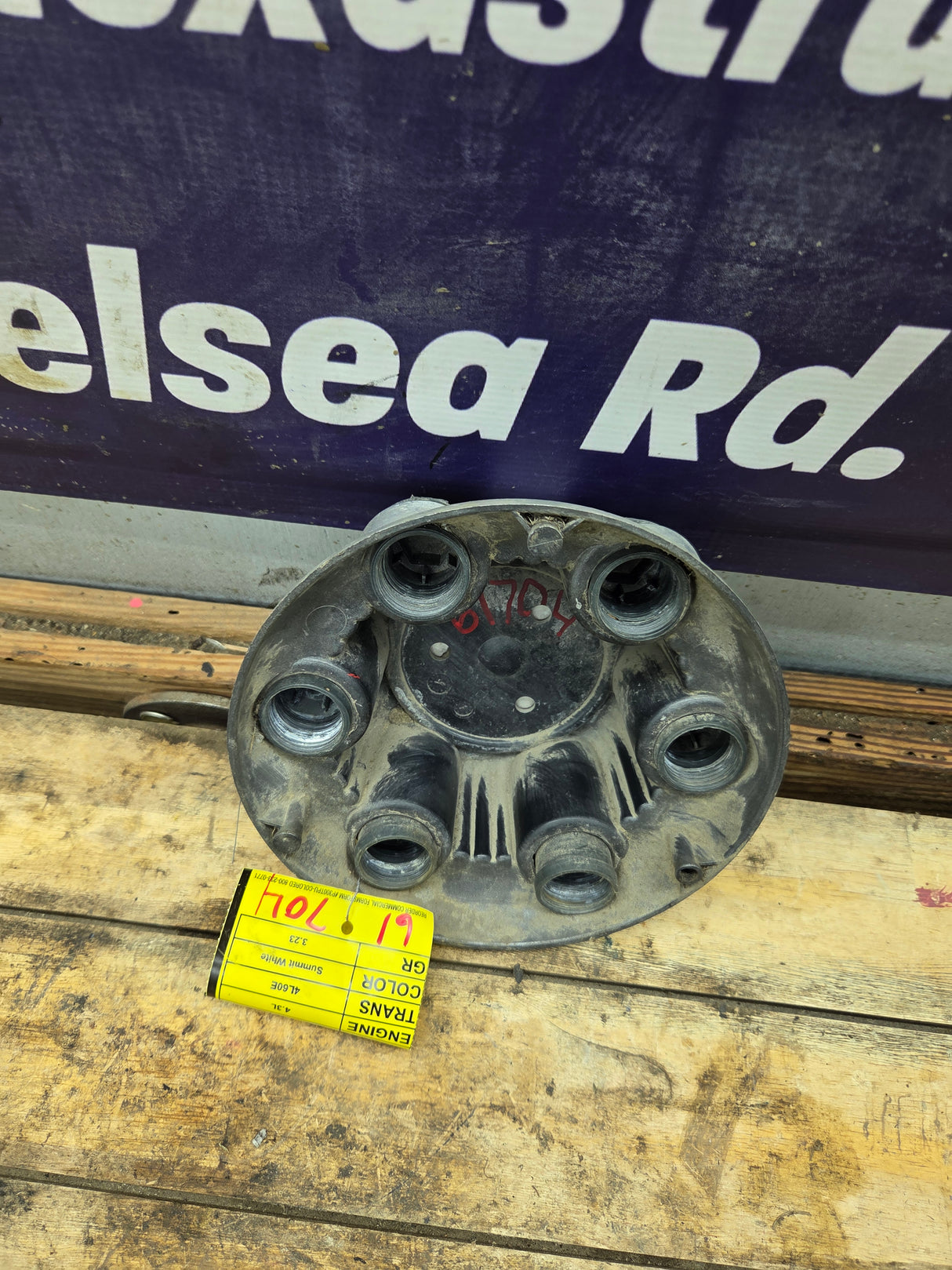 1999-2018 Chevrolet Silverado Tahoe Suburban Avalanche 1500 Center Cap Hub Cap 9596661