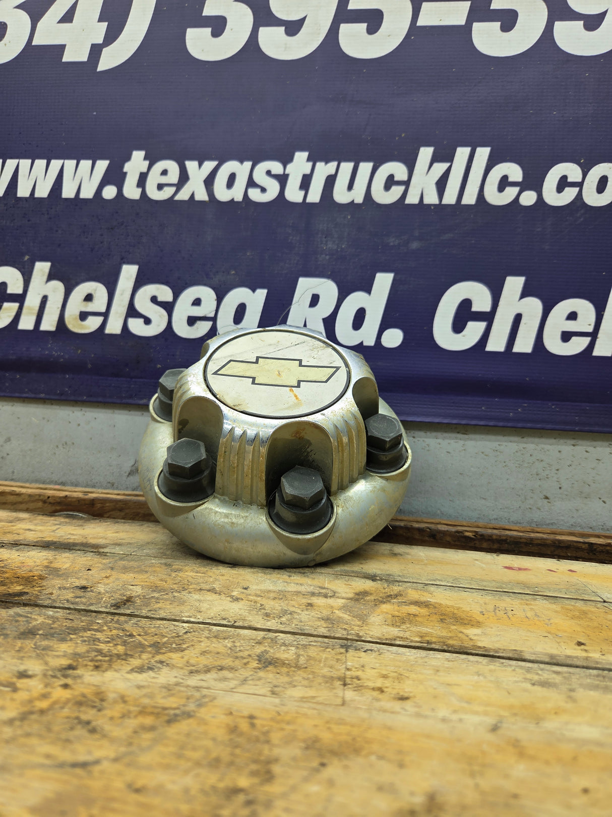 1999-2018 Chevrolet Silverado 1500 Center Cap Hub Cap 9598131