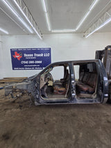 2005-2007 Ford Super Duty F250 F350 F450 F550 XLT 4 Door Crew Cab