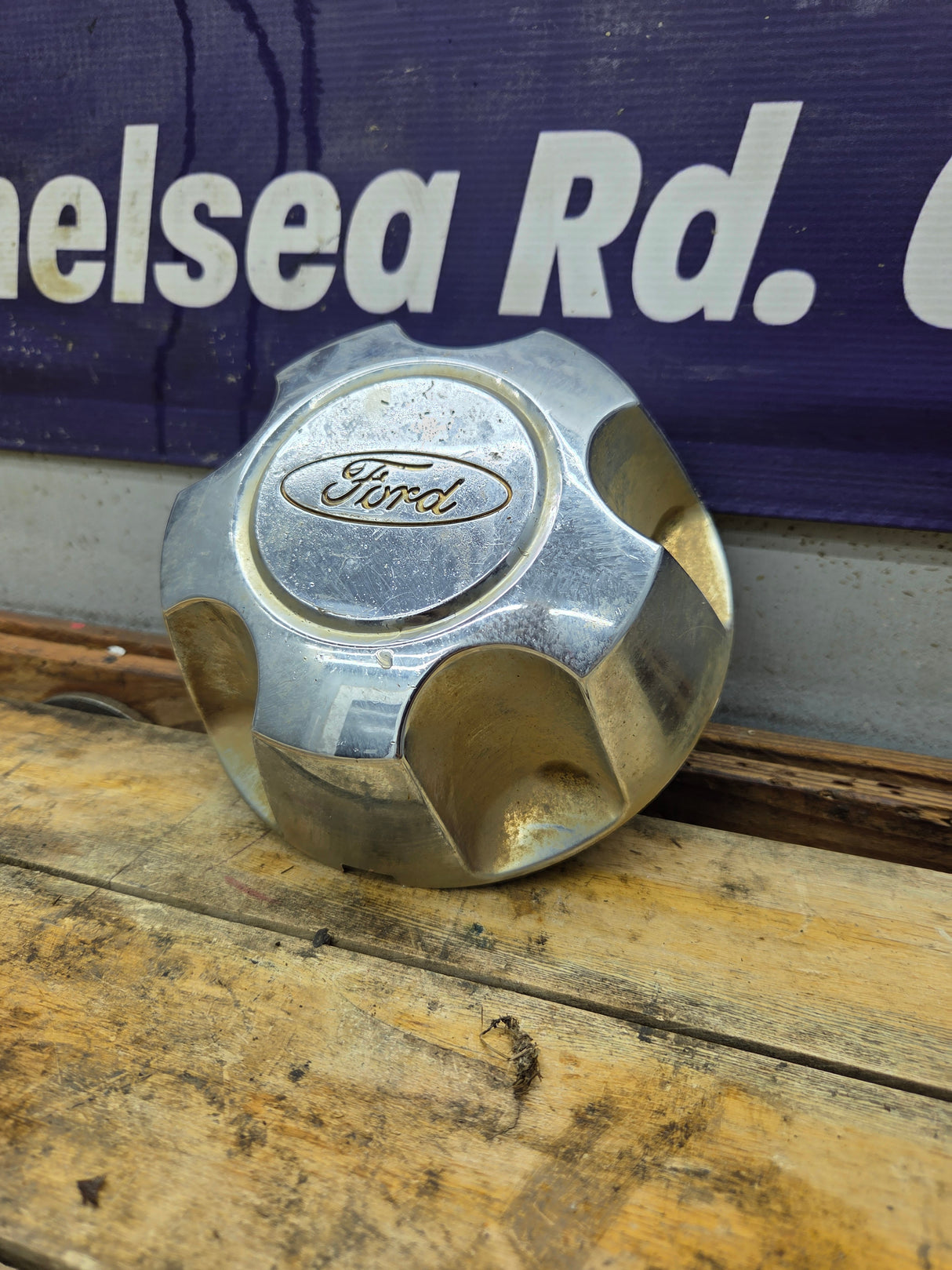 1998-2011 Ford Ranger & Explorer Hub Cap Center Cap 7L54-1A096-AA