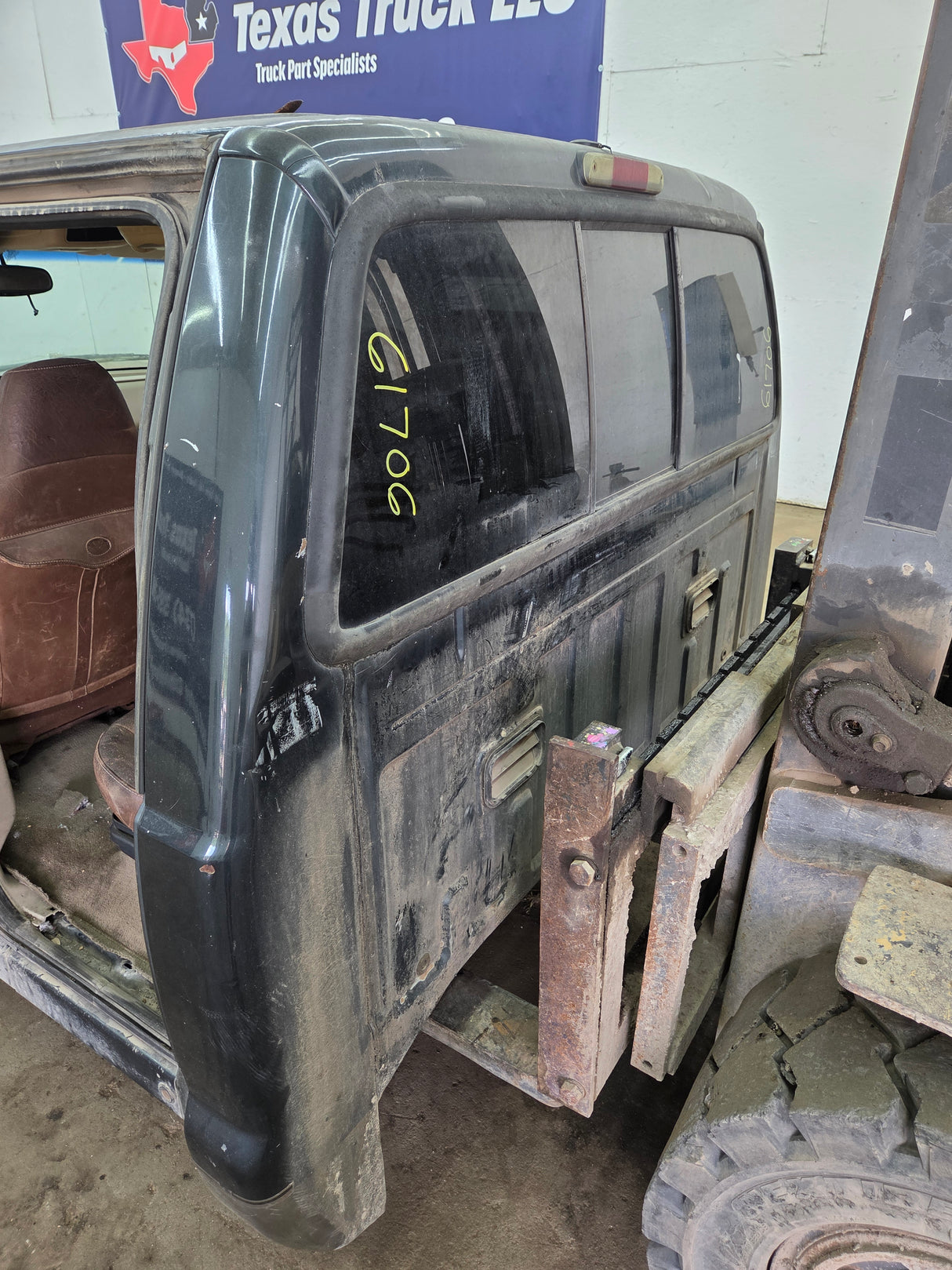 2005-2007 Ford Super Duty F250 F350 F450 F550 XLT 4 Door Crew Cab