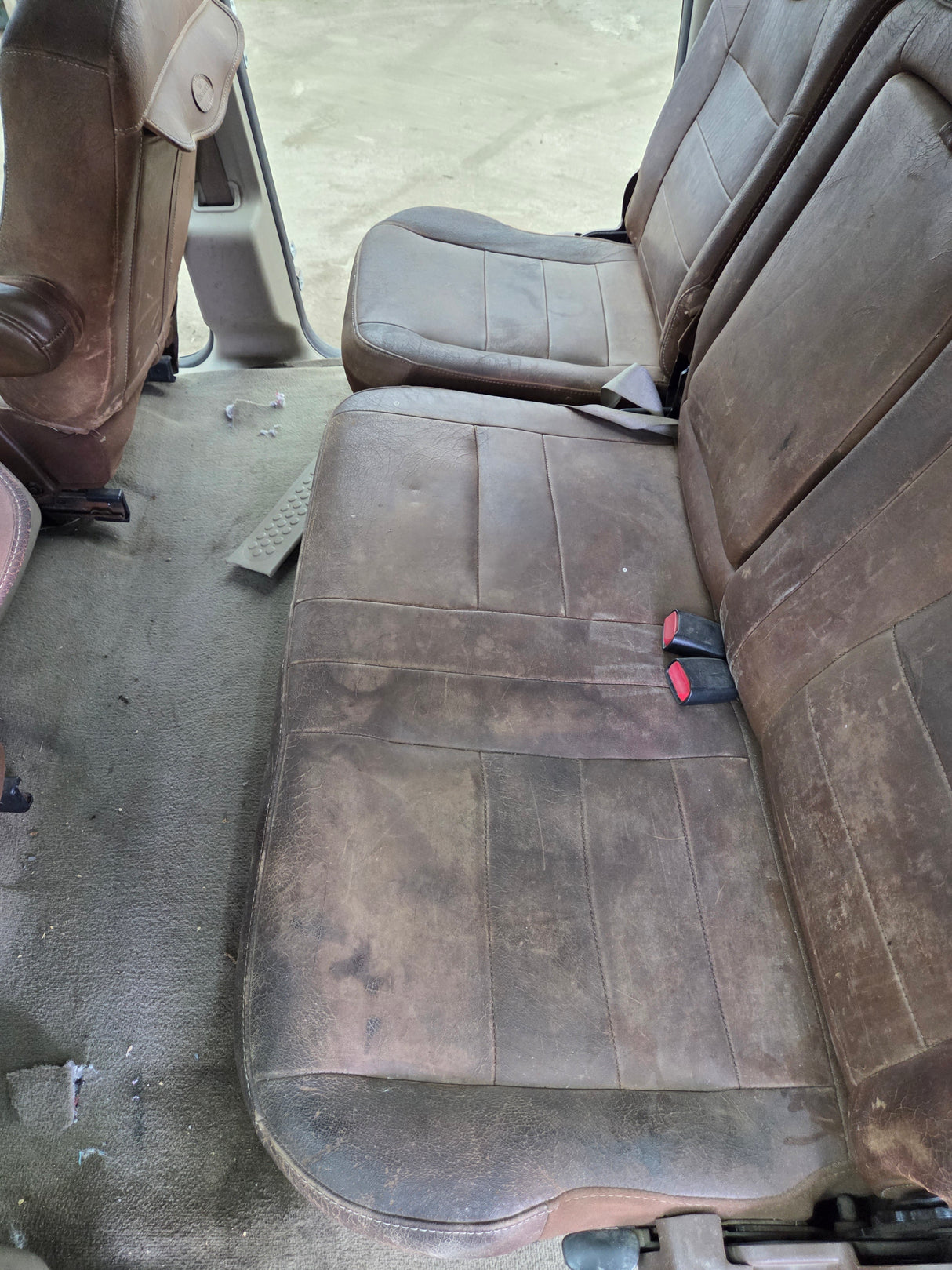 2005-2007 Ford Super Duty F250 F350 F450 F550 XLT 4 Door Crew Cab